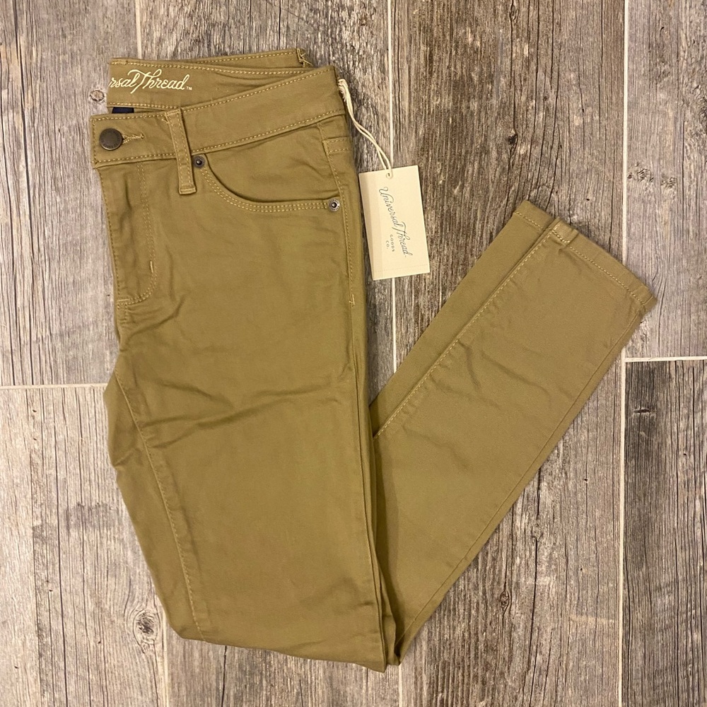 Universal thread | khaki pants